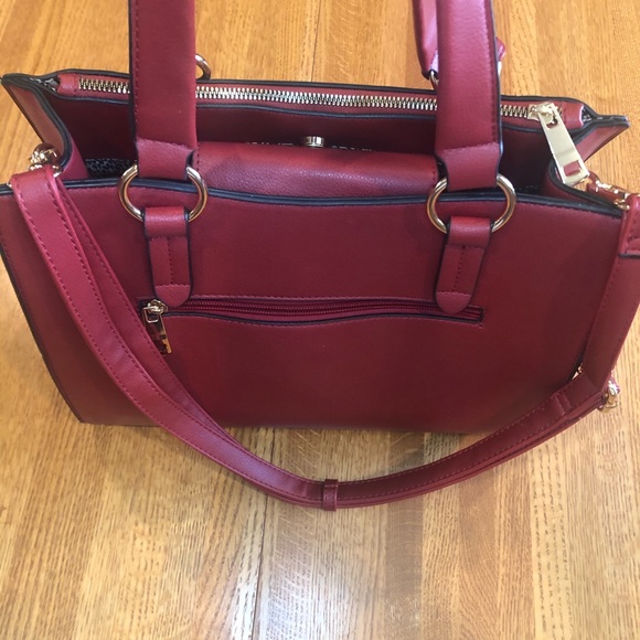 Purse - Picture 3 of 5